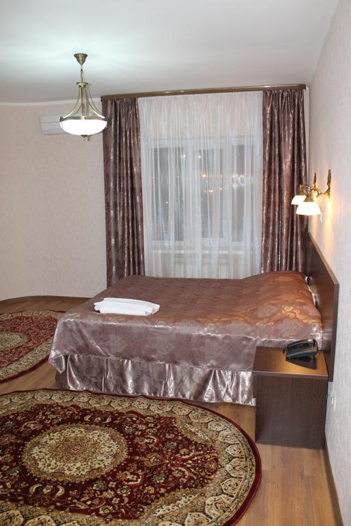 Hotel Sultan Beibarys Astana Zimmer foto